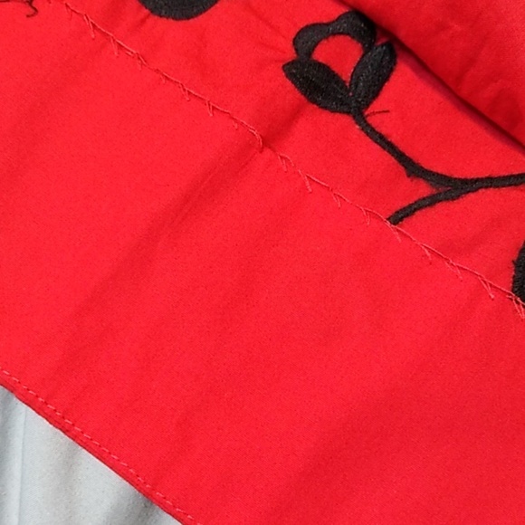 Scott Taylor Petite Skirt Red Black Embroidered 6P - Picture 6 of 8